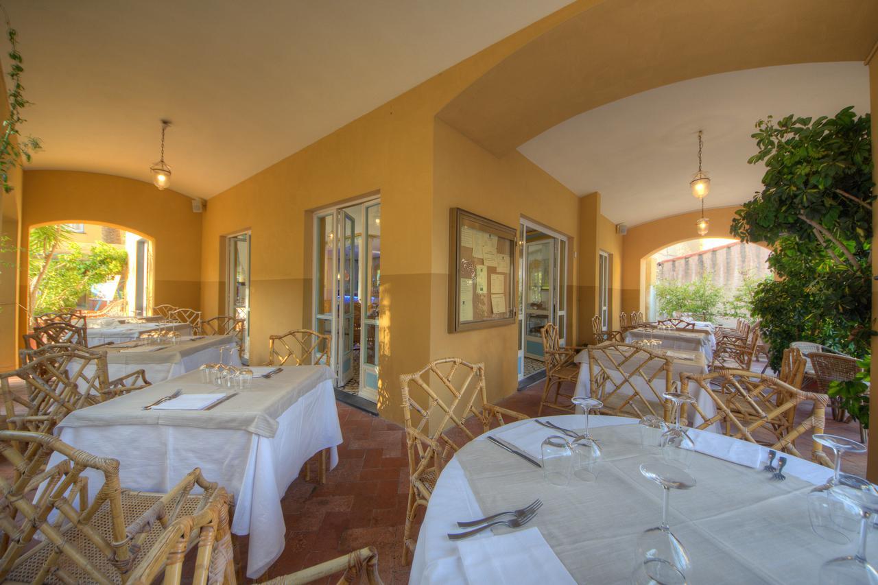 Hotel Arabesque Varigotti Exterior photo