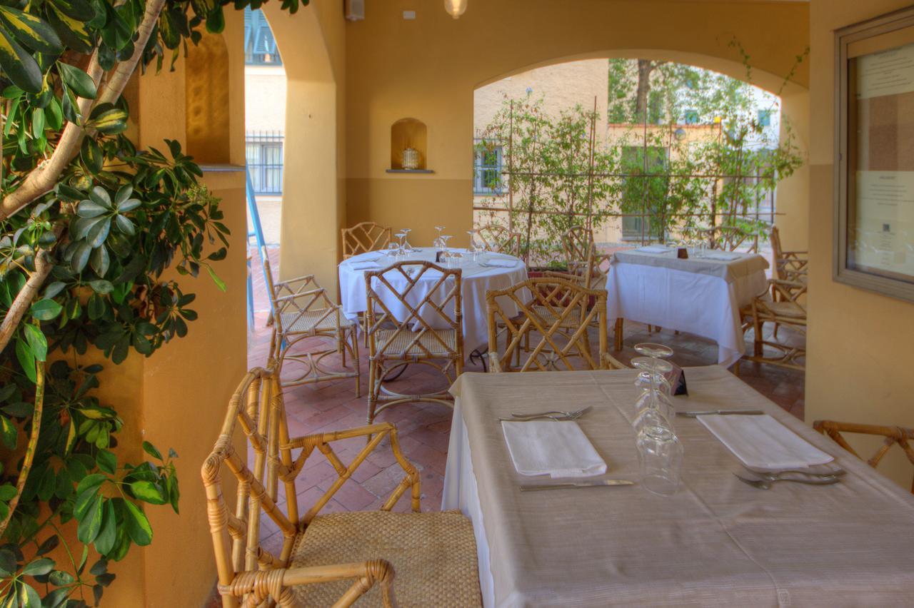 Hotel Arabesque Varigotti Exterior photo