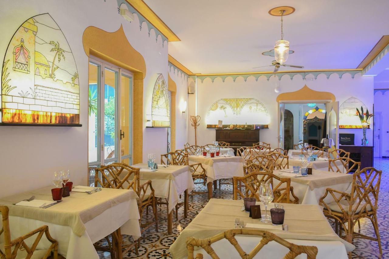 Hotel Arabesque Varigotti Exterior photo