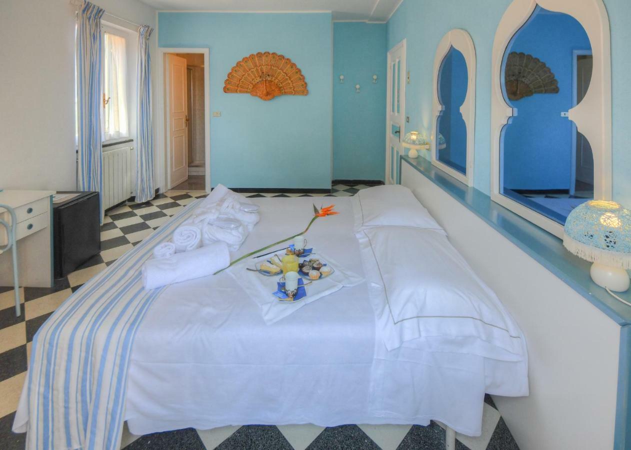 Hotel Arabesque Varigotti Exterior photo