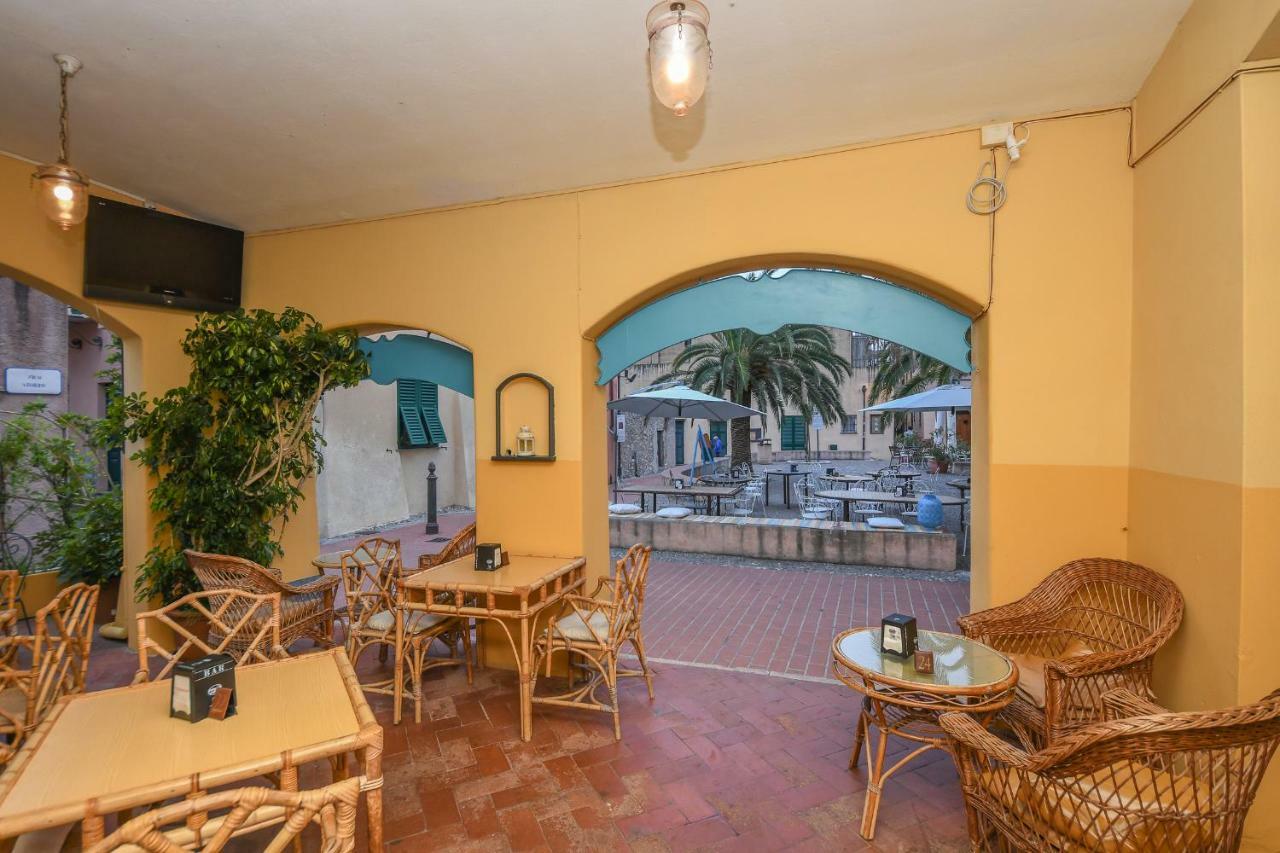 Hotel Arabesque Varigotti Exterior photo
